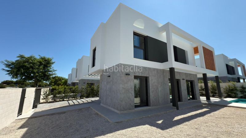 Foto c6947233-4c7d-4fb4-ba72-08baf0abb2ae. Xalet amb aparcament piscina a Almajada-Ravel Mutxamel