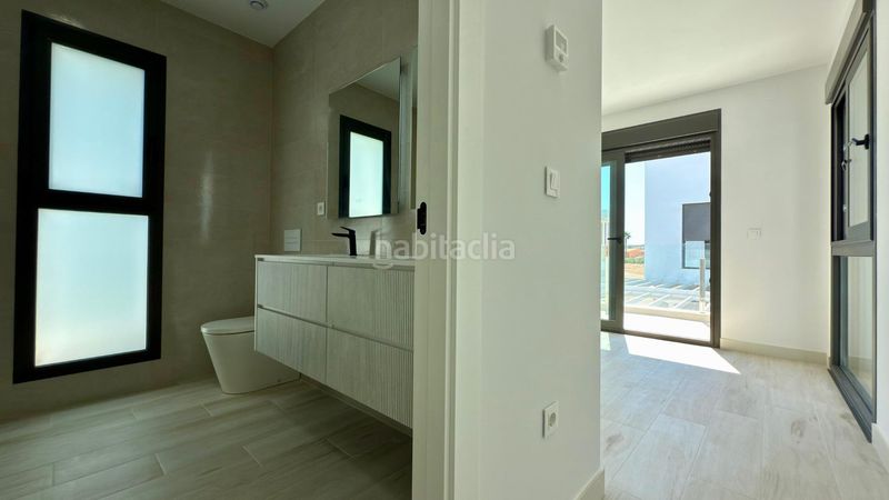 Foto d4f83837-e779-4627-a721-89280eb191e4. Xalet amb aparcament piscina a Almajada-Ravel Mutxamel