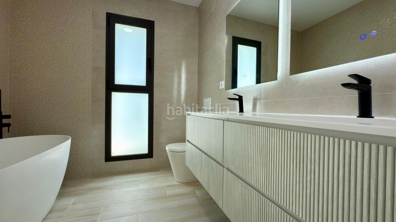 Foto f76de3ec-5231-43d5-9e9a-897feacddf75. Xalet amb aparcament piscina a Almajada-Ravel Mutxamel