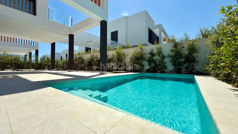 Foto fe654d4f-2274-4a98-b23a-5cca3c921318. Xalet amb aparcament piscina a Almajada-Ravel Mutxamel