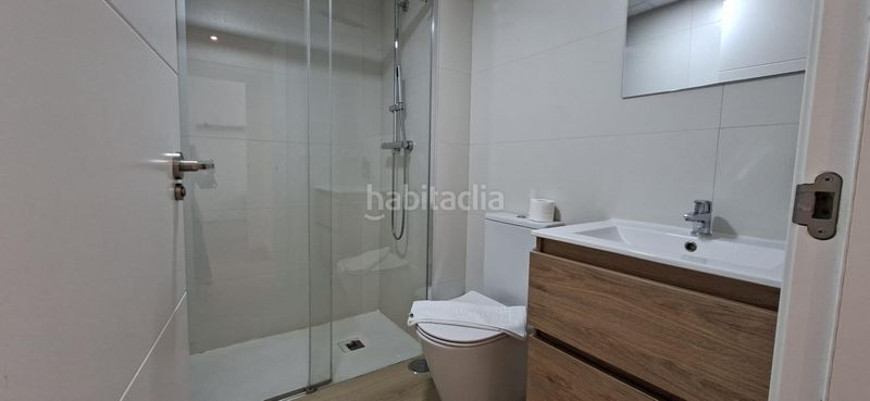 Foto c7059a01-e96c-4662-849c-c0e3c6a9d39a. Pis amb aparcament a Campello Playa Campello (el)