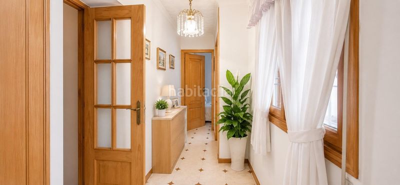 Foto c3634f26-748e-4404-b8e5-85a0e397348a. Casa a Campello Pueblo Campello (el)
