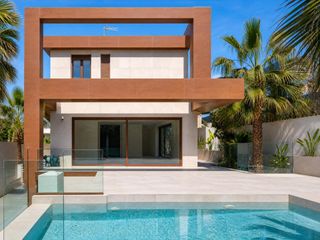 Xalet a Playa Muchavista. Exclusiva villa a pocos metros de la playa de muchavista