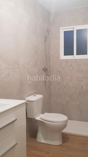 Foto 02d1307e-f814-4c5b-a35b-83a3cff37a49. Piano terra in Plaza Crevillente - Antiguos Juzgados - El Asilo Elche / Elx