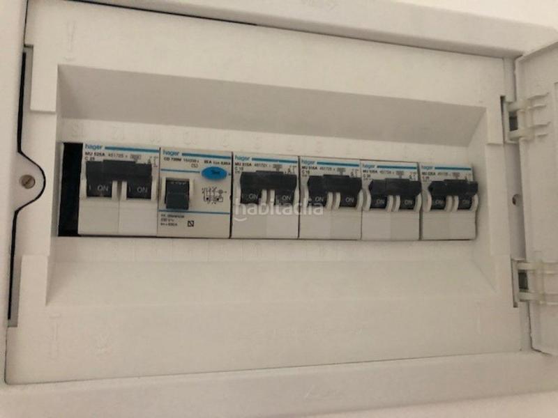 Foto 0ee0261f-1380-4e35-80f3-32256286e5c2. Piano terra in Plaza Crevillente - Antiguos Juzgados - El Asilo Elche / Elx