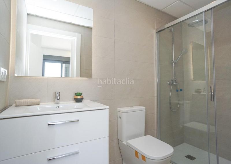 Foto 0543c72a-6c7b-4e79-85a6-d1d7cd919bcd. Apartament amb calefacció aparcament piscina a Torreblanca Torrevieja