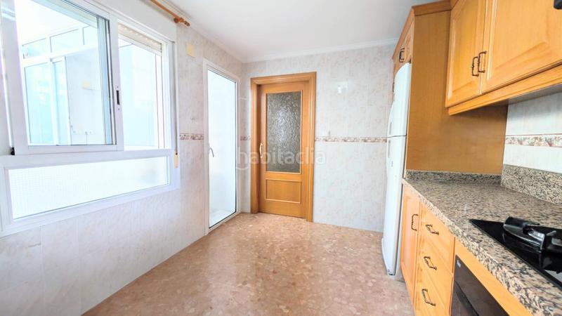 Foto 0d0b6ee0-252b-424d-ae52-ebf4788b063d. Pis a Plaza Crevillente - Antiguos Juzgados - El Asilo Elche / Elx