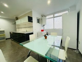 Rent Flat  Calle bernabe del campo la torre. Piso reformado en altabix