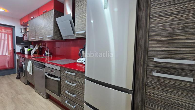 Foto 6875b058-268d-480b-aa24-ec7e408e60bd. Piano terra con parcheggio in El Travaló - Martínez Valero Elche / Elx