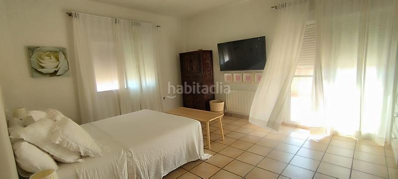 Foto 57bb1127-2ed1-48c3-ba0a-a08286d6ca72. Chalet  independiente en Valverde con piscina en Elche / Elx