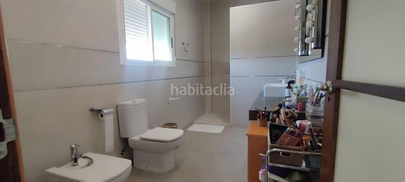 Foto 5cec11c8-ea95-4e54-988e-6eef01981e3d. Chalet  independiente en Valverde con piscina en Elche / Elx