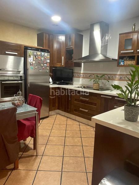 Foto ce3d2c72-e76e-4a64-8a2b-bbfafdb114e3. Reihenhaus mit parking pool in Ciutat Jardí - Torreta Verdí Elche / Elx