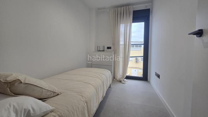 Foto 239dad8b-1754-40e4-aeef-86f6b9190b37. Appartement in calle dean antonio sala 12 in Centro San Juan de Alicante