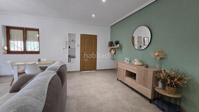 Foto 23d5bcff-b5dc-4c92-8160-9a6dd38a65a8. Xalet amb aparcament a Alzabares Elche / Elx