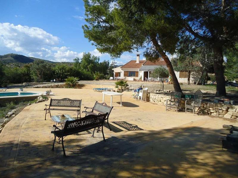 Foto 2c481383-1305-435c-905a-226208c8b295. Chalet avec parking piscine dans Poble Nou-Montiboli Vila Joiosa (la)