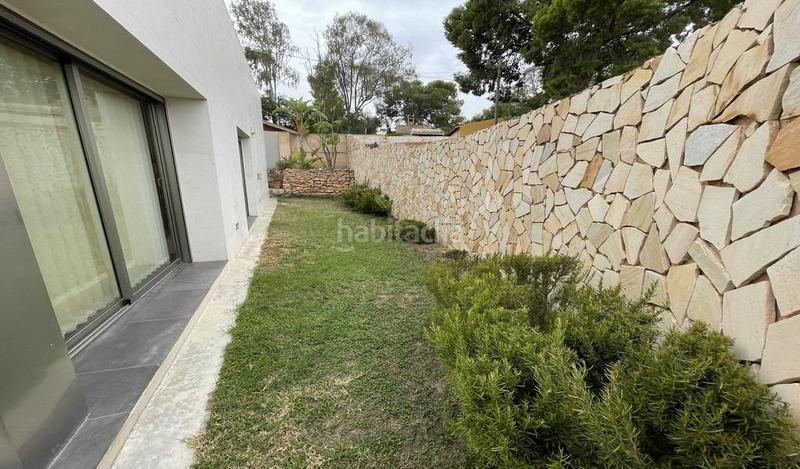 Foto 2429e542-0f8e-43b6-b3ce-cbe7678cb740. Chalet mit parking pool in Cabo de las Huertas Alicante