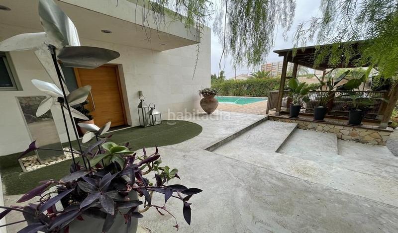 Foto be6de7cd-69ca-4b45-aafd-602b9bf1ef5c. Chalet mit parking pool in Cabo de las Huertas Alicante