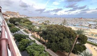 Etagenwohnung  Calle del doctor ramón y cajal. Vivienda con super vistas al puerto de alicante, isla de tabarca