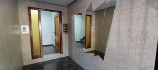 Appartement à Carrús Oeste. Amplio piso en elche  ideal para reformar e invertir!