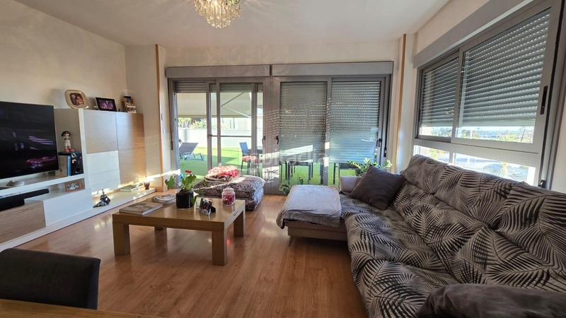 Foto 3ee2da55-9bb8-4ee7-9945-54bafa09d6c7. Appartement avec chauffage parking piscine dans Sector V Elche / Elx