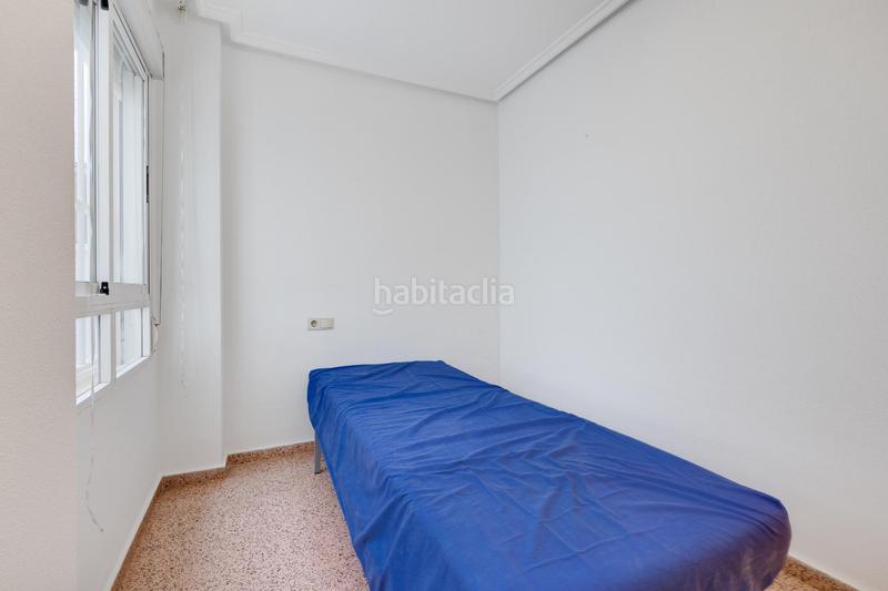 Foto 92db6e6a-cfea-4ed8-b9da-38fa834d4ddc. Pis amb aparcament a Antonio Machado Torrevieja