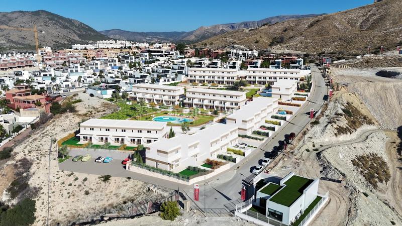 Foto bc77a7f7-a52d-47e4-883f-4f12d8259f2e. Maison avec parking piscine dans balcón de Finestrat-terra marina Finestrat