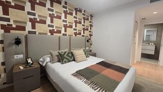 Flat in Ciutat Universitària. Vivienda con piscina y super terraza de 83  m2