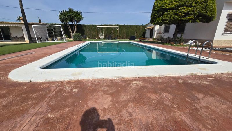 Foto a139563a-5d2b-478d-9878-4fcc47d882d3. Xalet amb aparcament piscina a Algorós - El Derramador Elche / Elx