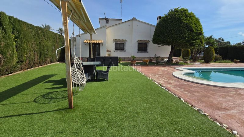 Foto bcb52022-122c-42d0-a449-7b3c3c62acb5. Xalet amb aparcament piscina a Algorós - El Derramador Elche / Elx