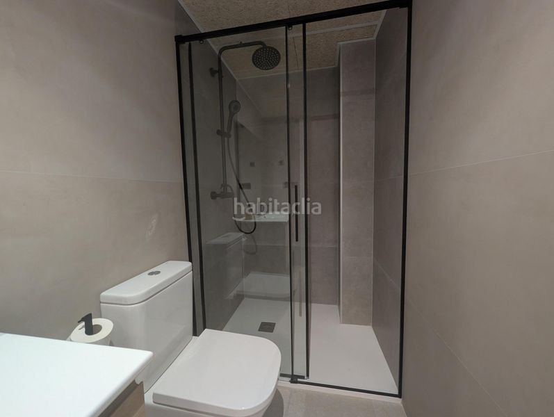 Foto d7afd8cc-1c1b-4fc8-a5ae-bbcb98f9cce3. Pis a Castalla