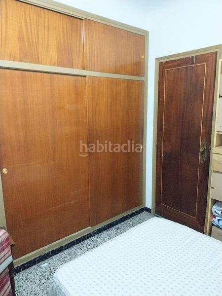 Foto b41712b2-84b3-428e-9707-9be815f9ce5d. Pis a Playa Levante Santa Pola