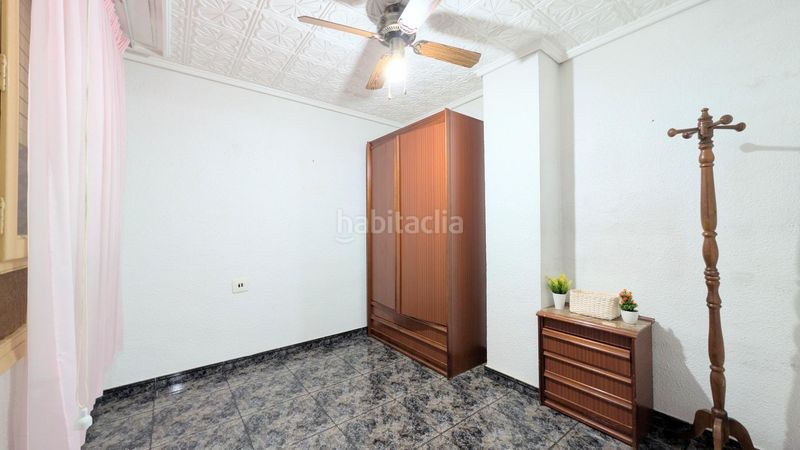 Foto a8621cc6-3464-48d5-8bb6-177e1281152d. Pis a Sector V Elche / Elx