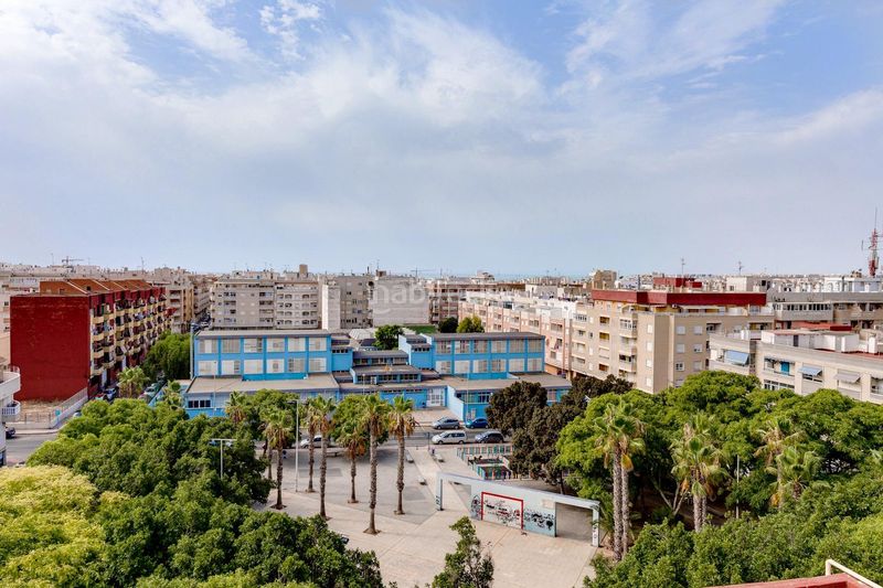 Foto d9e3c7d0-ccbd-4e8e-abdc-aa6d9f63c878. Pis amb aparcament a Antonio Machado Torrevieja