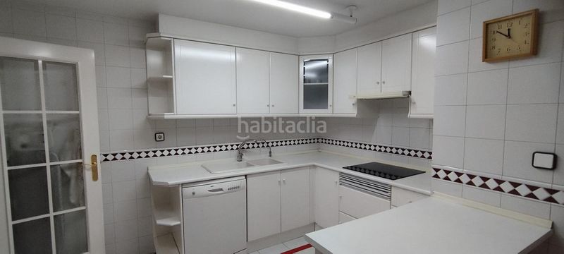 Foto e7cabda2-2bcc-405f-b0c3-06111e9539fe. Pis a Centro Elche / Elx