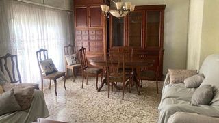 Piano terra in Carrús Este. Gran piso en avda. libertad