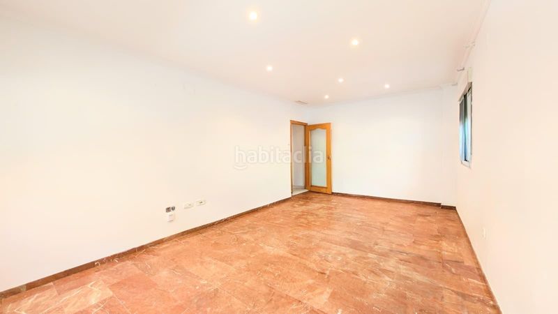 Foto 4cc165a8-69c2-4ae4-97b4-013b216155ec. Planta baixa a Centro Elche / Elx