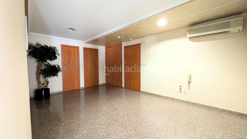 Foto 89f95960-6c4b-4053-a7b7-8bd152930124. Office space in Plaza Crevillente - Antiguos Juzgados - El Asilo Elche / Elx