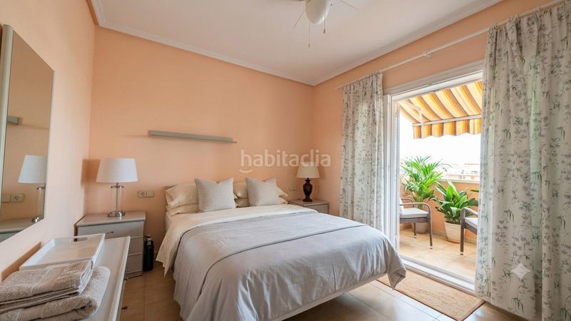 Foto 20a9ba67-5710-4da3-9991-55b3a07378c6. Casa amb aparcament a calas Santa Pola este Santa Pola
