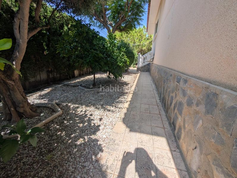 Foto bf6b1f2c-9bce-4396-baab-712c1214571a. Xalet amb aparcament a La Huerta Mutxamel