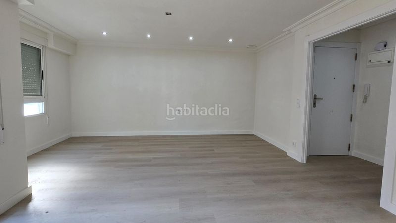 Foto 61008c4f-c402-4978-a423-06676b12b7d1. Piso tu hogar ideal en elche! luminoso y acogedor piso en toscar por solo 188,000 en Elche / Elx