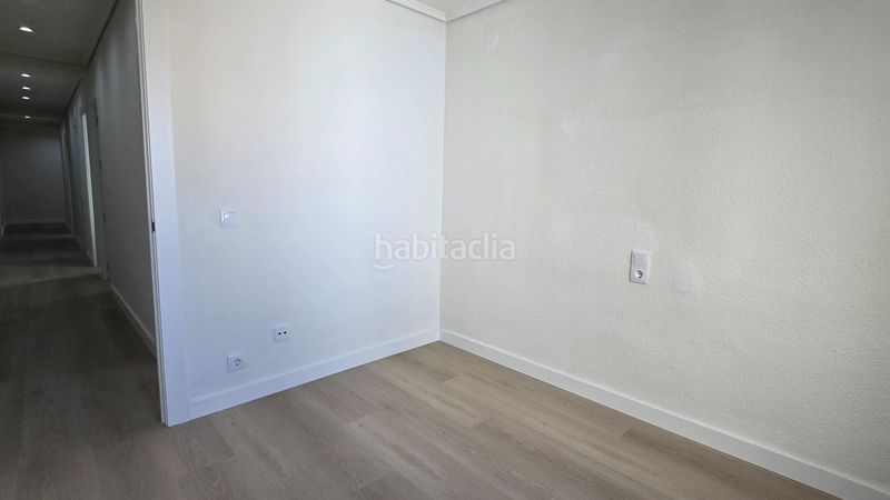 Foto 734464e2-5aaf-4857-9a38-ddd8dec7a391. Piso tu hogar ideal en elche! luminoso y acogedor piso en toscar por solo 188,000 en Elche / Elx