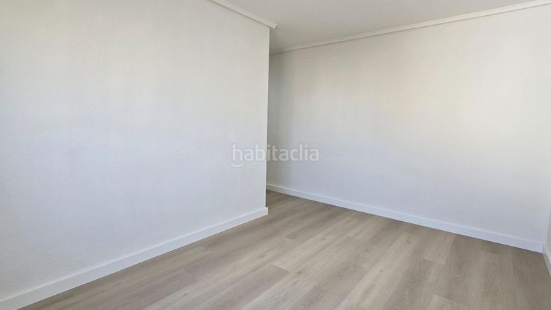 Foto c7623783-d17b-496e-ae34-6a487956ac01. Piso tu hogar ideal en elche! luminoso y acogedor piso en toscar por solo 188,000 en Elche / Elx