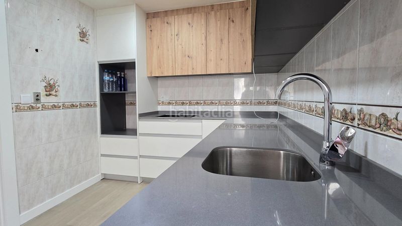 Foto f3db40d1-3d83-4852-9384-fbd007f39e88. Piso tu hogar ideal en elche! luminoso y acogedor piso en toscar por solo 188,000 en Elche / Elx