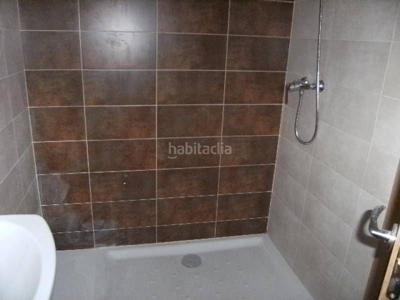 Foto 61dba6c6-c4e9-4d0f-8575-b830b6d2a23b. Pis amb aparcament piscina a El Travaló - Martínez Valero Elche / Elx