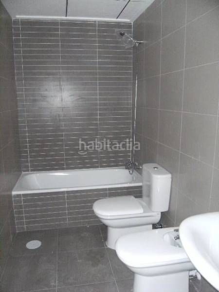 Foto db102c43-7f0c-44f6-a8f2-bb6137f8ac0c. Pis amb aparcament piscina a El Travaló - Martínez Valero Elche / Elx