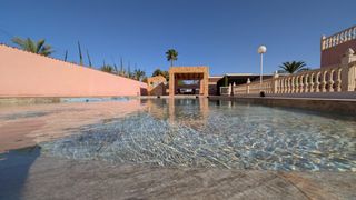 Chalet in La Algoda - Matola - Llano de San José. Espectacular chalet con gran piscina, barbacoa y casa de invitad