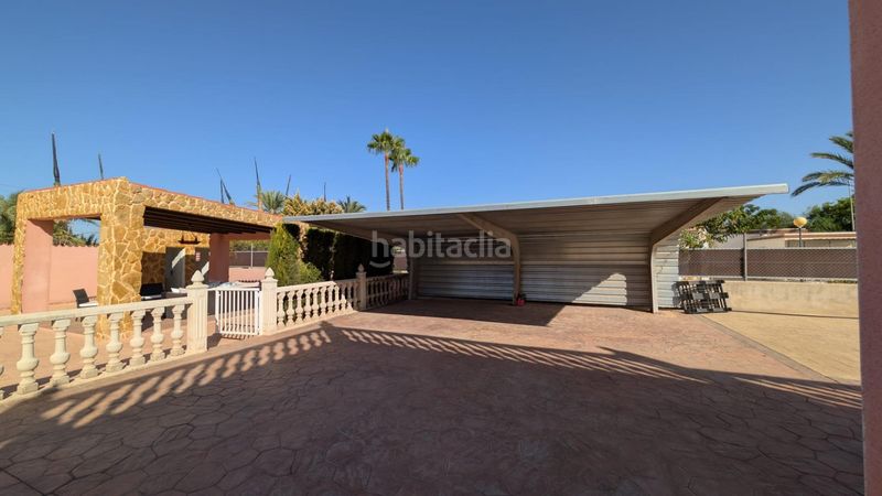 Foto f04b2787-2c99-401e-99dd-f621f586630b. Xalet amb aparcament piscina a La Algoda - Matola - Llano de San José Elche / Elx