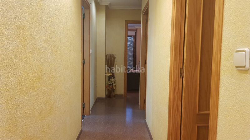 Foto f14290e6-b133-49be-bc64-33f4e8e472d7. Pis amb terrassa a El Toscar Elche / Elx
