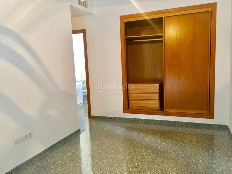 Foto be18ef6e-22f7-4ad3-9259-3f60508b0a54. Appartamento con riscaldamento parcheggio piscina in Elche / Elx