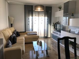 Pis  De antonio ripoll javaloyes. Piso seminuevo con piscina,  garajes y terraza